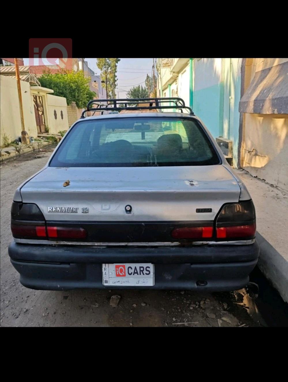 رينو رينو 19